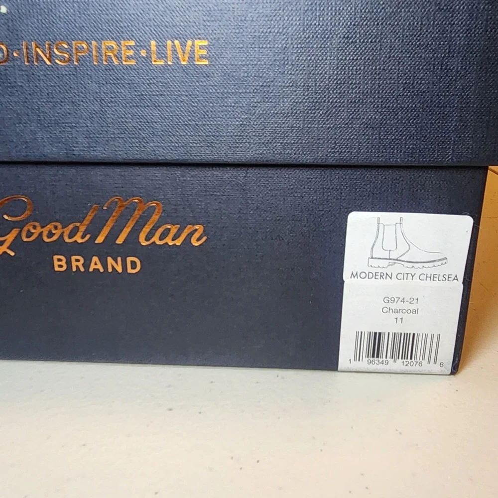 New in Box‎ Goodman Brand Modern City Chelsea Boots Charcoal Suede Made in Italy